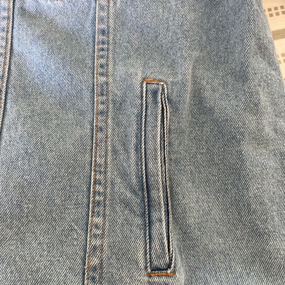 Christopher & Banks denim jacket with fun pop of color under buttons, size large - Picture 6 of 13